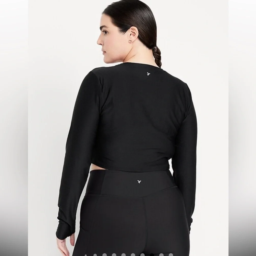 Old Navy Cloud + Ultra Cropped Wrap Front Top